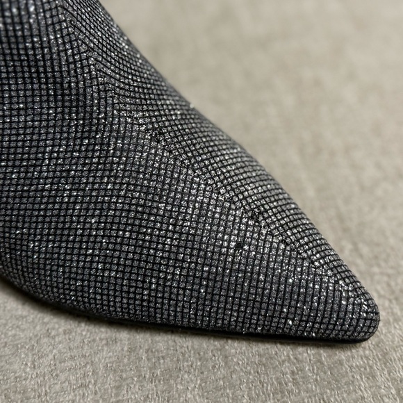 Nine West KEPORDP2 Silver Crystal Pointed Toe Booties ✨ Size 8M | NIB - Picture 3 of 5